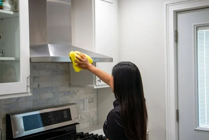 Bay Blue Cleaning team cleaning a home on Long Island, NY
